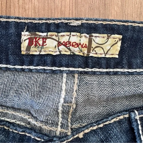 BKE Denim Sabrina Flare Jeans 30x31.5 - Picture 3 of 6